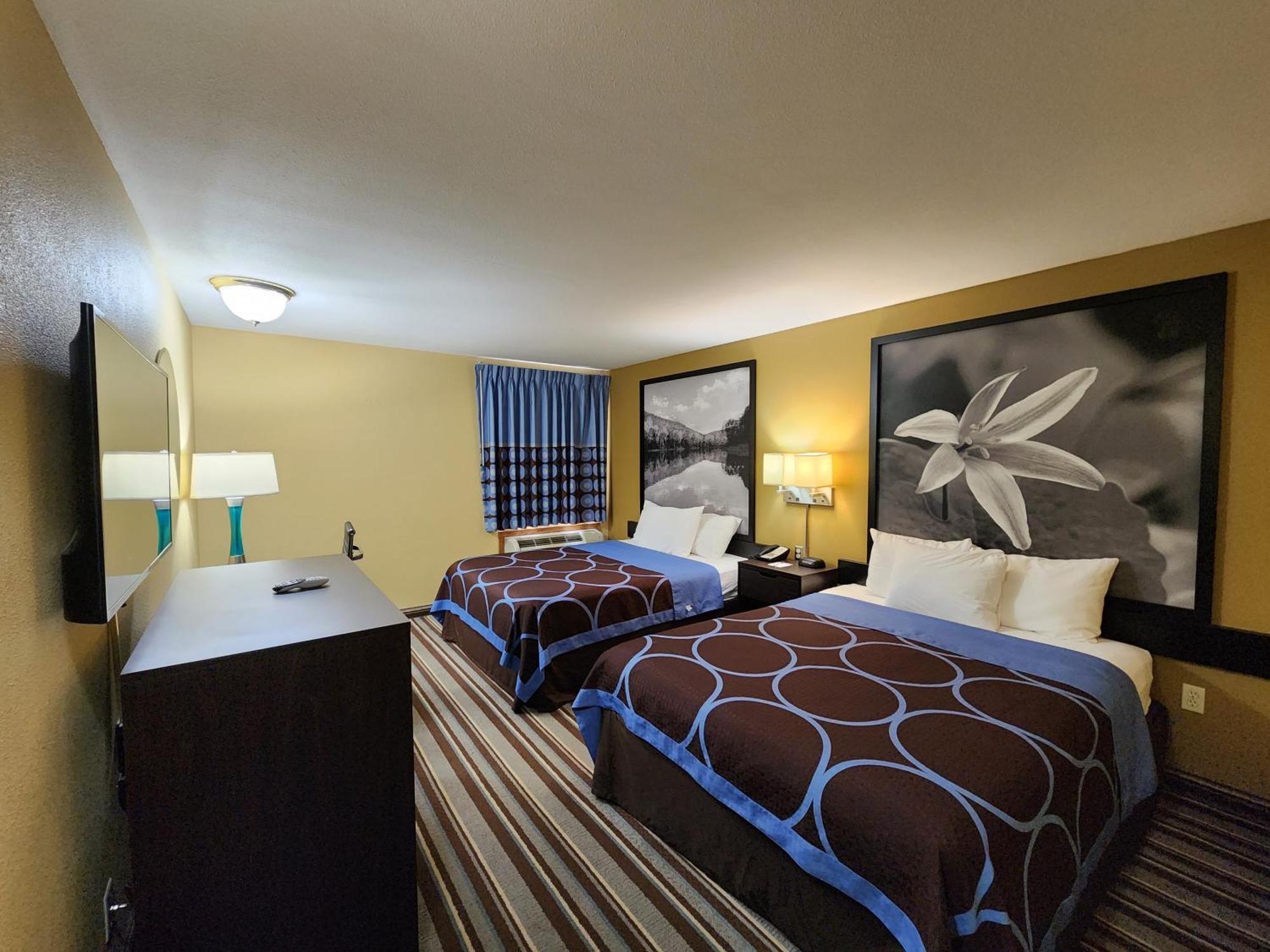 Super 8 By Wyndham Pine Bluff Ξενοδοχείο Εξωτερικό φωτογραφία