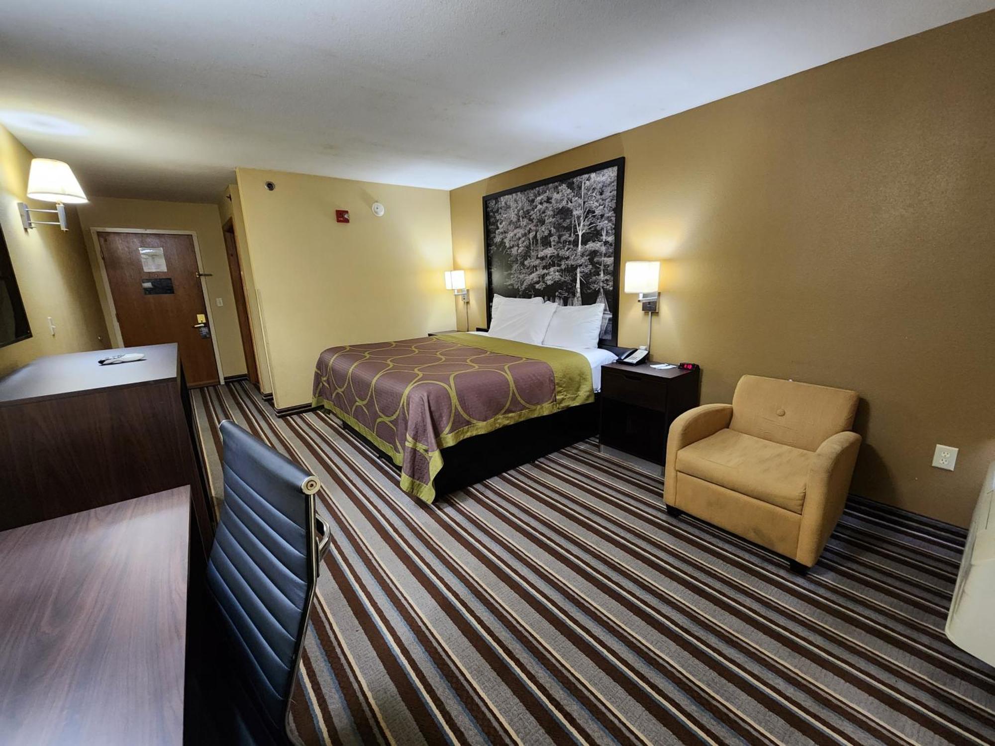 Super 8 By Wyndham Pine Bluff Ξενοδοχείο Εξωτερικό φωτογραφία
